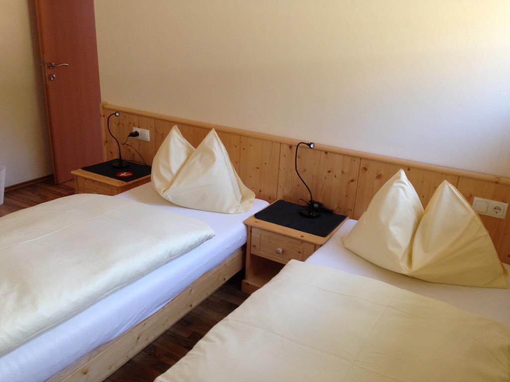 Austrian Alpine Apartments Ramsau am Dachstein Oda fotoğraf