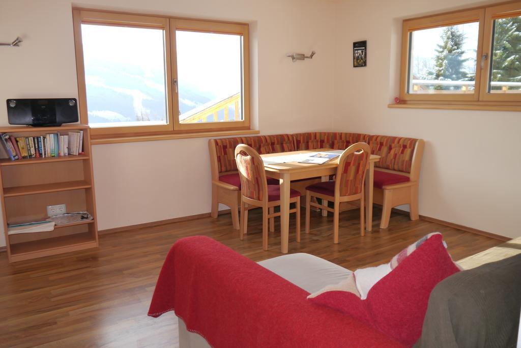 Austrian Alpine Apartments Ramsau am Dachstein Oda fotoğraf